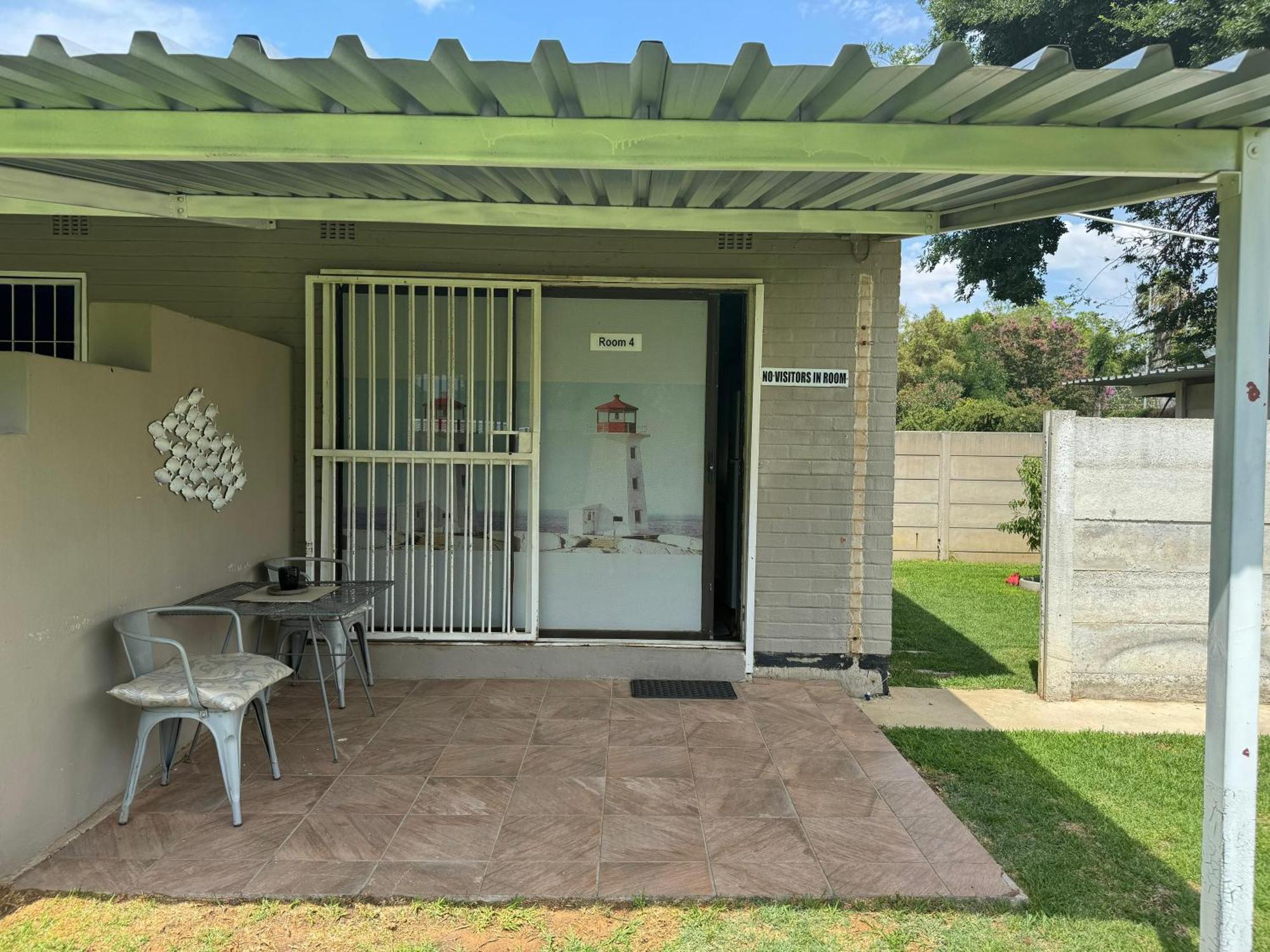 The Lighthouse Guesthouse Welkom Esterno foto