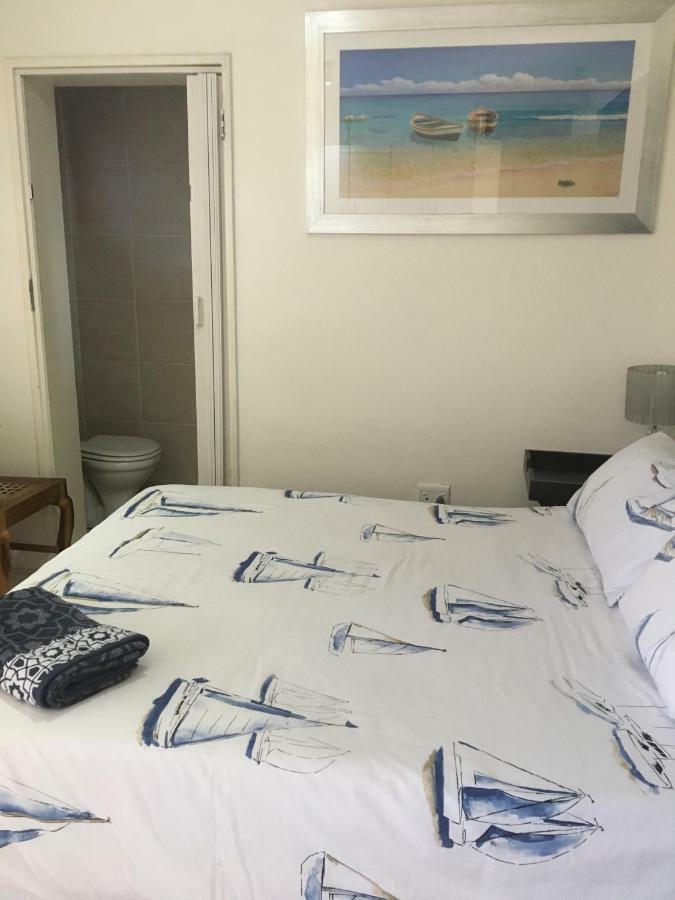 The Lighthouse Guesthouse Welkom Esterno foto